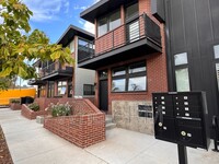 2478 S Delaware St in Denver, CO - Building Photo - Building Photo