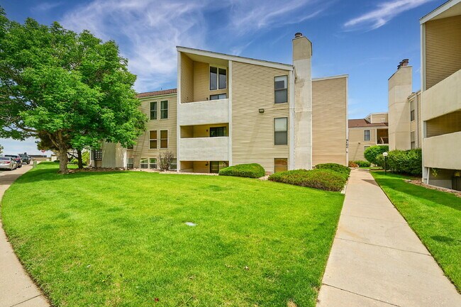 property at 3626 S Granby Way