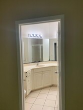 1966 Freeport Dr in Riviera Beach, FL - Building Photo - Building Photo