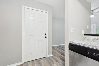 9805 Walnut St in Dallas, TX - Building Photo - Building Photo