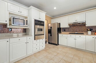 511 Krause Ave in Streamwood, IL - Building Photo - Building Photo