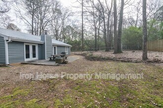137 Hight Dr in Watkinsville, GA - Building Photo - Building Photo