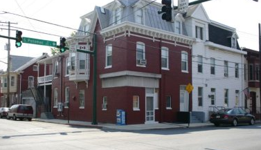 300-302 S Potomac St in Hagerstown, MD - Building Photo