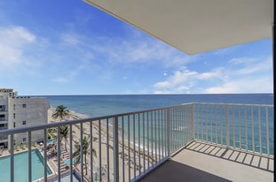 3540 S Ocean Blvd, Unit 707 in South Palm Beach, FL - Building Photo