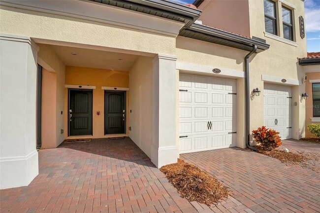 10042 Crooked Crk Dr in Venice, FL - Building Photo - Building Photo