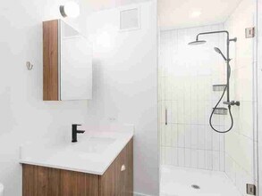 1469 S Blue Island Ave in Chicago, IL - Building Photo - Building Photo