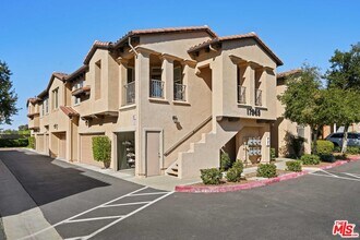 17969 Lost Canyon Rd in Santa Clarita, CA - Building Photo - Building Photo