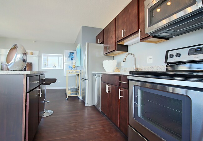 property at 711 N Dearborn St