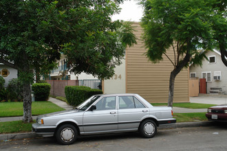 1134 E Doran St in Glendale, CA - Building Photo - Building Photo