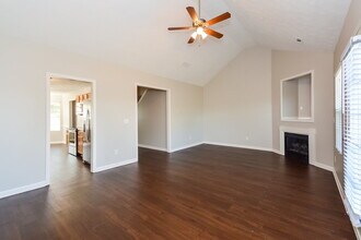 469 Cathedral Dr in Mcdonough, GA - Building Photo - Building Photo