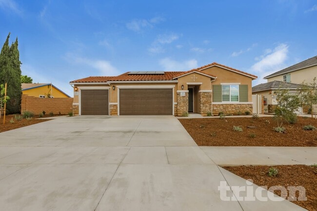 property at 639 Citron St