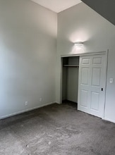 1223 N 9th St, Unit 105 in Lincoln, NE - Foto de edificio - Building Photo