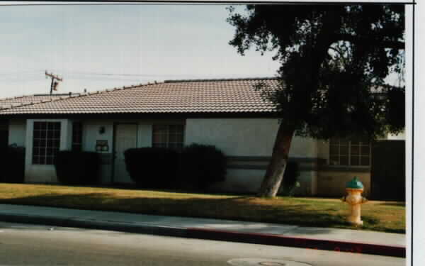 33450 Shifting Sands Tr. in Cathedral City, CA - Building Photo