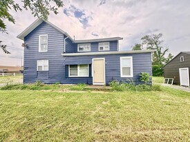 5614 S Main St in South Bend, IN - Building Photo
