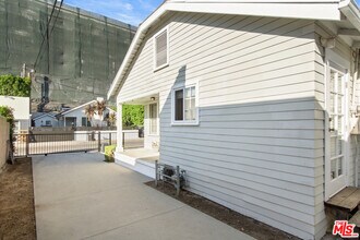 3860 Goldwyn Terrace in Culver City, CA - Building Photo - Building Photo