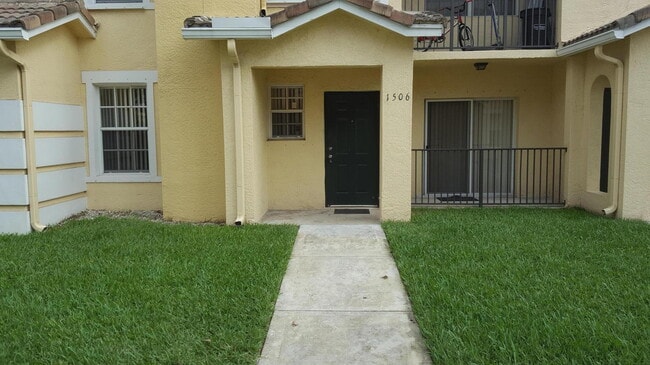 property at 1506 Belmont Ln
