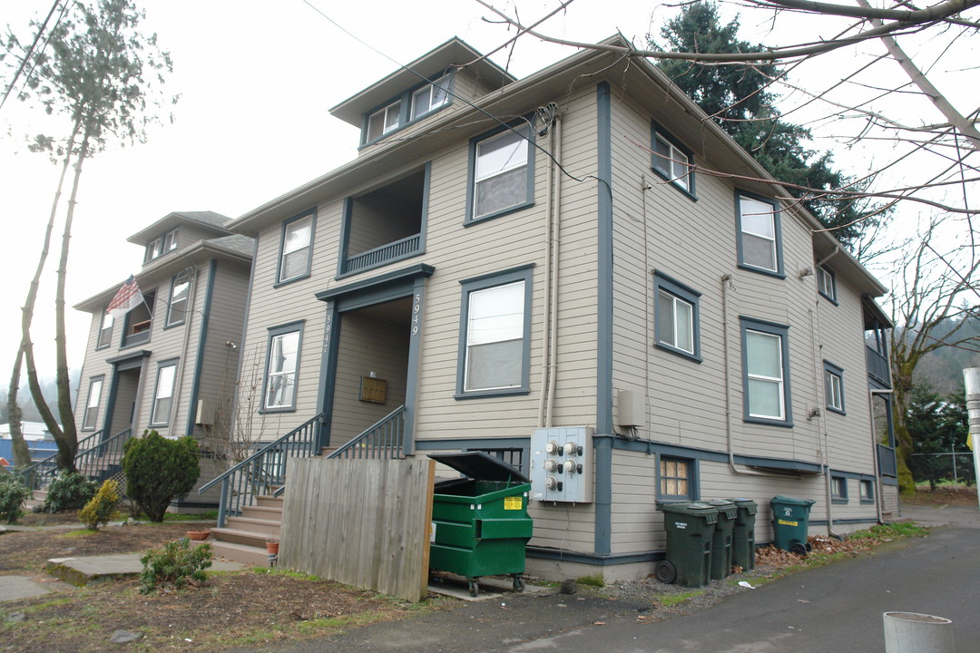 5919-5949 NW St Helens Rd in Portland, OR - Foto de edificio