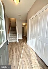 6209 Galleon Drive in Mechanicsburg, PA - Building Photo - Building Photo