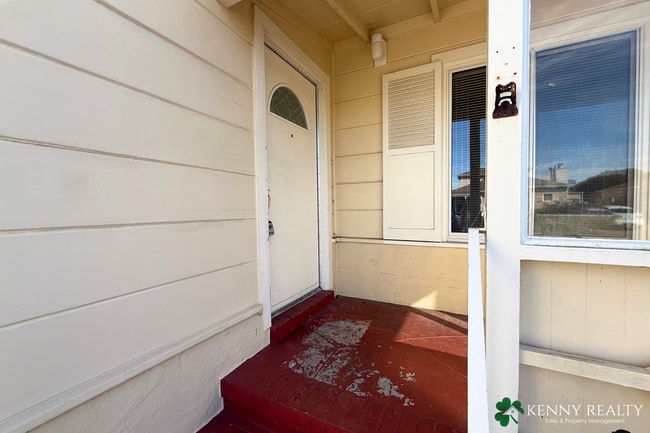 213 Rockwood Dr in South San Francisco, CA - Building Photo - Building Photo