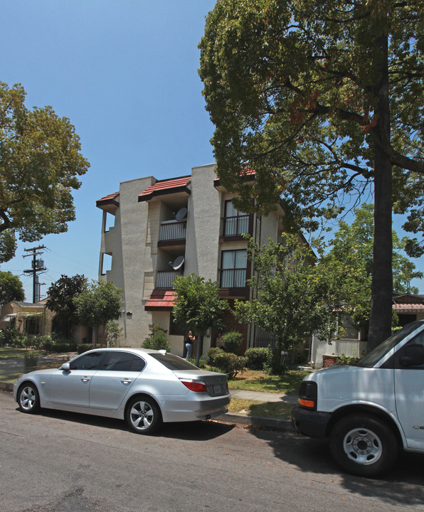 1119 Winchester Ave in Glendale, CA - Foto de edificio