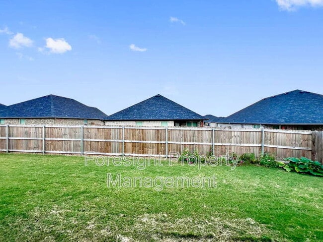 2812 Orchid Dr in Sherman, TX - Building Photo - Building Photo
