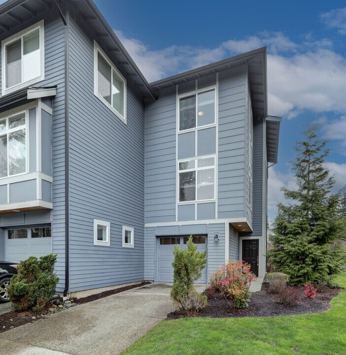 19403 7th Ave W C in Lynnwood, WA - Building Photo