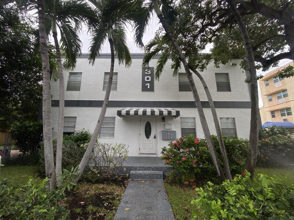 301 S M St in Lake Worth Beach, FL - Building Photo