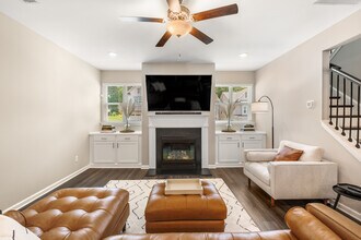 3547 Diplomat Aly in Scottdale, GA - Building Photo - Building Photo