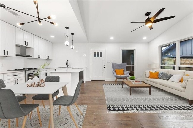 property at 1605 Rutland Dr