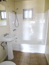 607 S Plum Ave in Ontario, CA - Building Photo - Building Photo