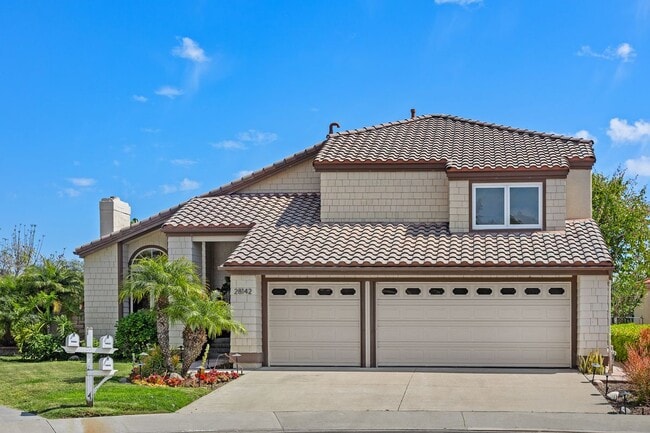 property at 28142 Ambar