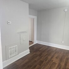 186 Auburn St in Manchester, NH - Building Photo - Building Photo