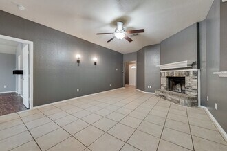 116 Kensington Ct in Rhome, TX - Building Photo - Building Photo