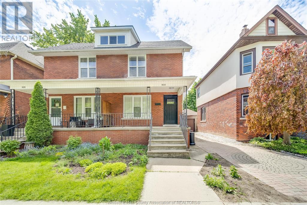 1023 Chilver Rd in Windsor, ON - Building Photo