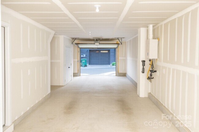 444 W Tremont Ave in Charlotte, NC - Building Photo - Building Photo