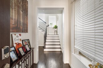 8917 Wind Springs Dr in Houston, TX - Building Photo - Building Photo