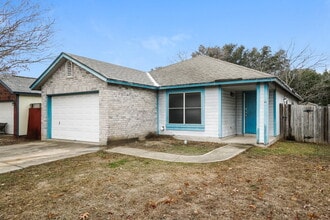 8339 Morning Grove in Converse, TX - Building Photo - Building Photo