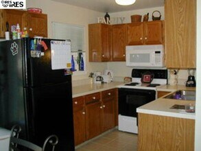 3460 Colorado Ave in Boulder, CO - Building Photo - Building Photo