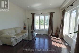 18 Snowling Dr in Ajax, ON - Building Photo - Building Photo