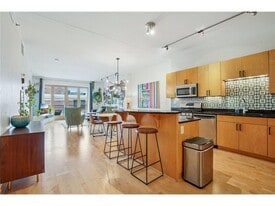 401 N 2nd St in Minneapolis, MN - Building Photo