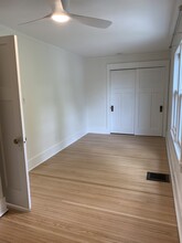 115 Hamilton St, Unit #2 Hamilton in Geneva, IL - Building Photo - Building Photo