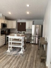 250 SW 30th St in Newport, OR - Building Photo - Building Photo