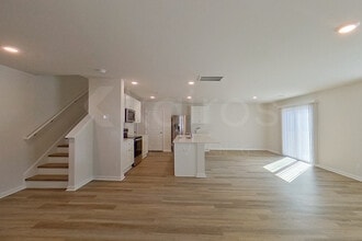 124 Inez Ave in Springfield, GA - Foto de edificio - Building Photo