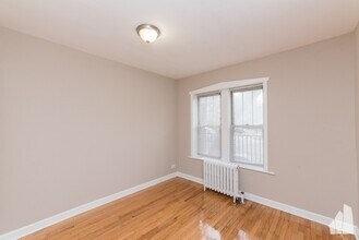6647 N Greenview Ave, Unit 3W in Chicago, IL - Building Photo - Building Photo