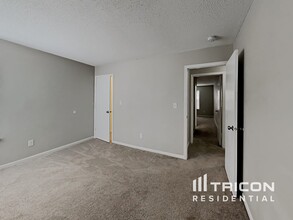 7130 Sun Ct in Indianapolis, IN - Building Photo - Building Photo
