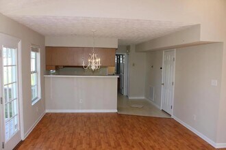 6985 Yellow Oak Ln in Knoxville, TN - Building Photo - Building Photo