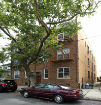 1653 W 7th St Apartments