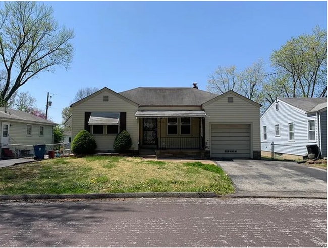 property at 2434 Akins Dr
