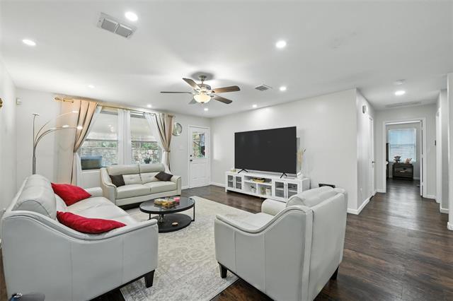 12631 Vandelia St in Frisco, TX - Building Photo - Building Photo