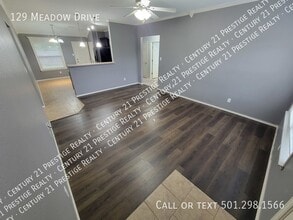 129 Meadow Dr in Beebe, AR - Foto de edificio - Building Photo